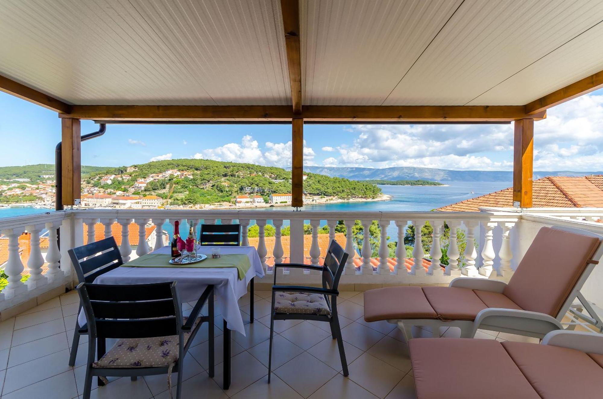 Apartments Jakov Єлса Екстер'єр фото