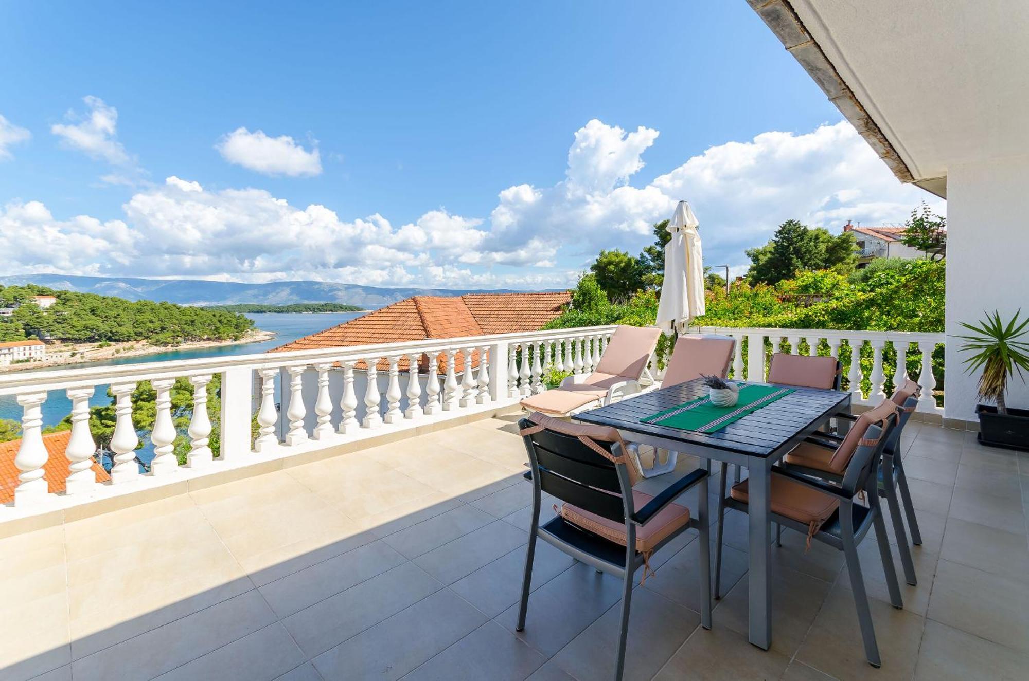 Apartments Jakov Єлса Екстер'єр фото